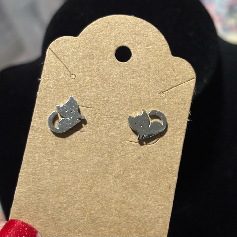 Loaf Cat Earrings Surprised Face! - Stainless Steel, Stud-Style Earrings, Kitty